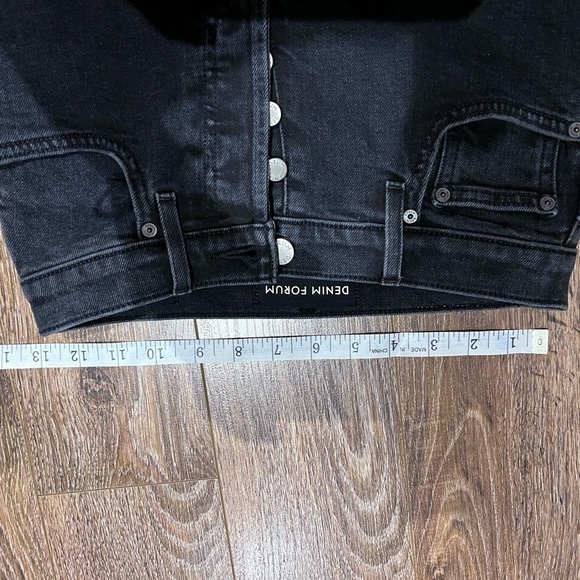 Aritzia Denim Forum Yoko High Waist Slim Jeans 24 - Picture 7 of 10